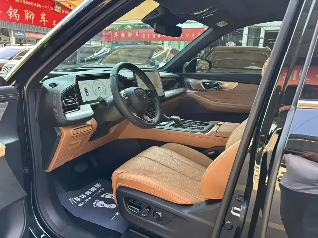 GAC Motor Trumpchi ES9 — фото 3