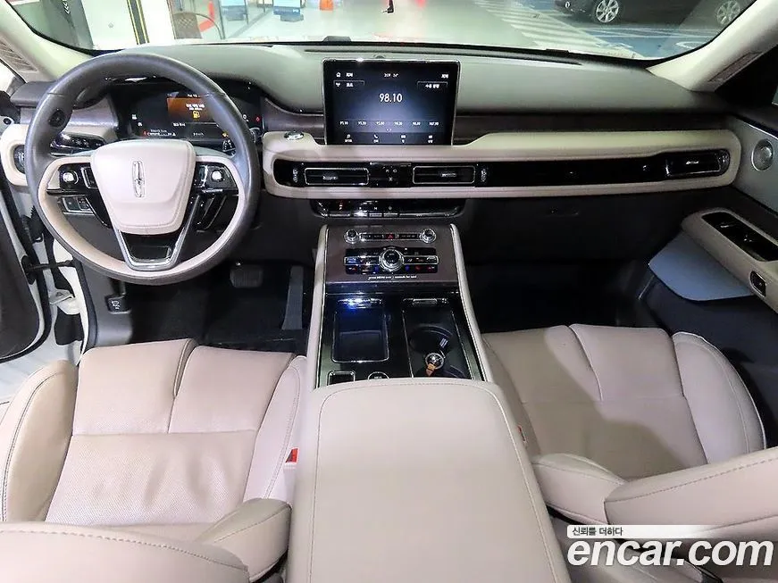 Lincoln Aviator 2023 из KR, фото 8