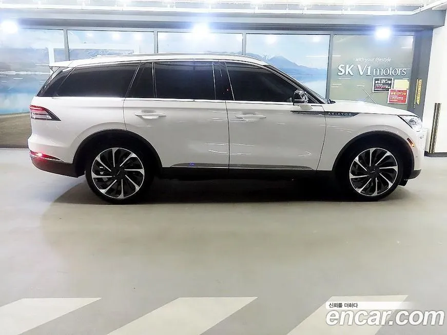 Lincoln Aviator 2023 из KR, фото 7