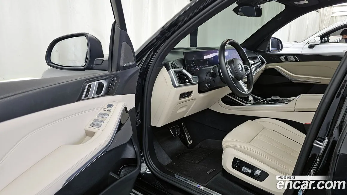 BMW X7 2024 из KR, фото 10