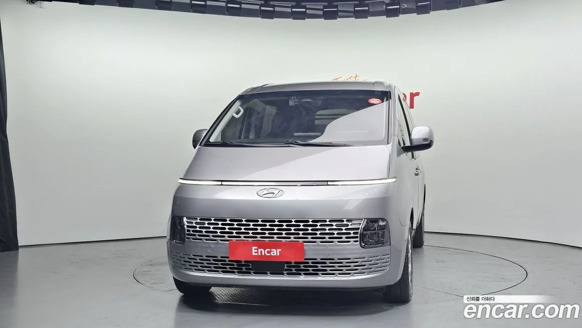 Hyundai Staria 2024 из KR, фото 3