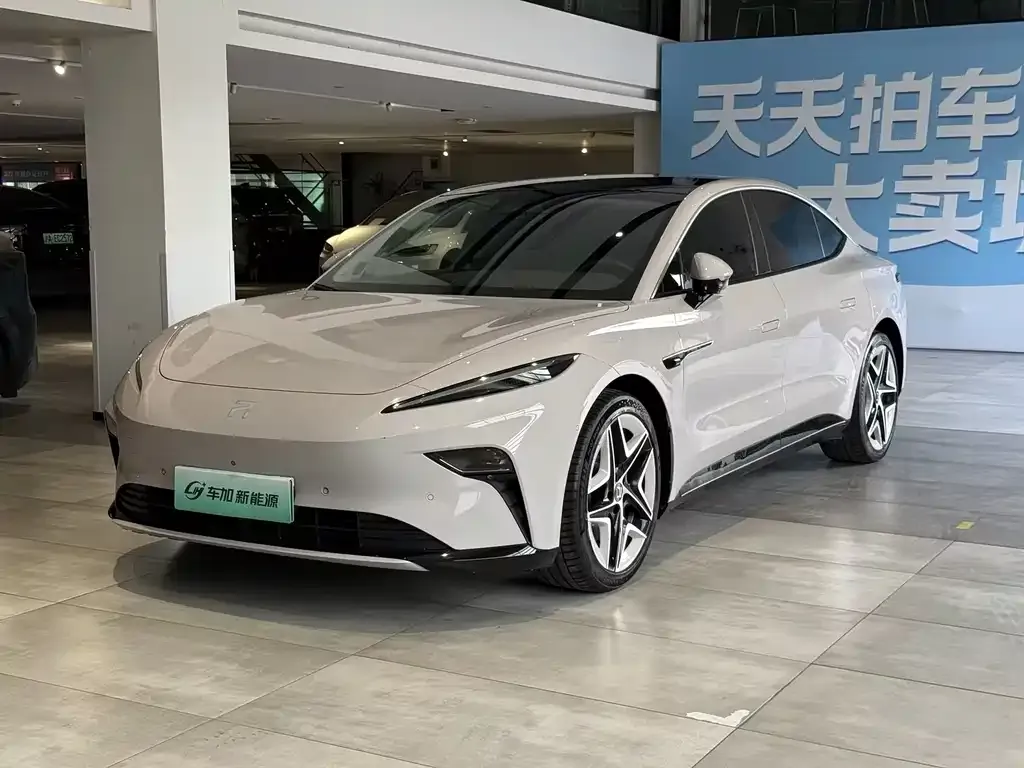 Roewe Feifan F7