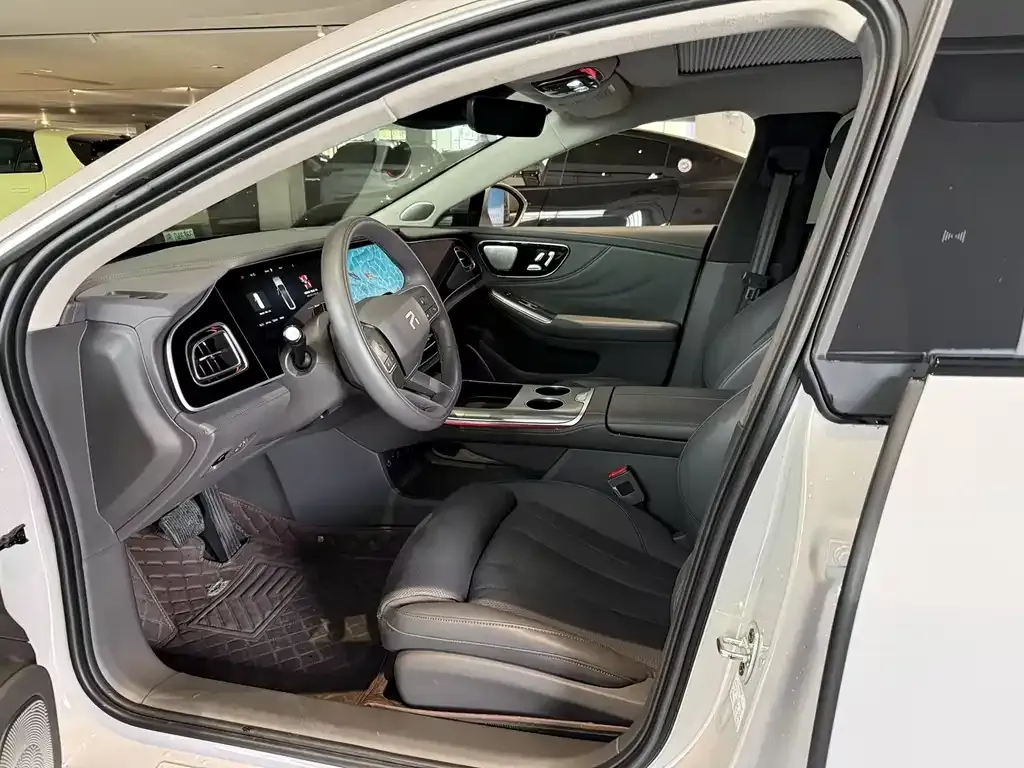 Roewe Feifan F7 2024 из CN, фото 7