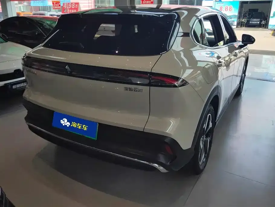 Baojun Yunhai 2025 из CN, фото 3