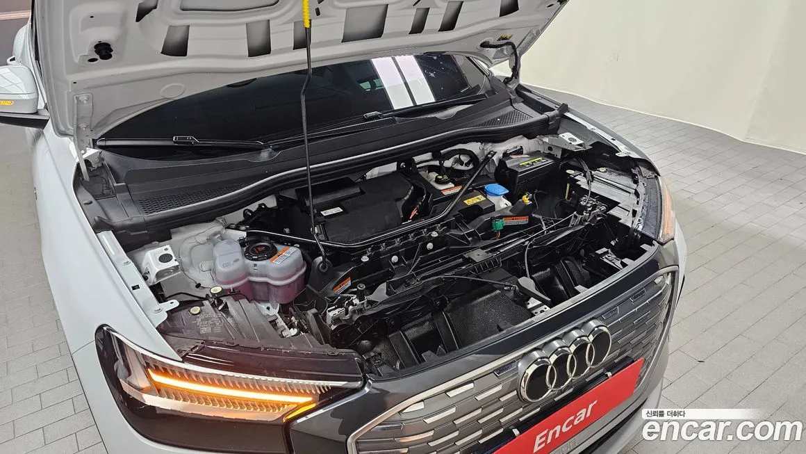Audi Q4 e-tron 2023 из KR, фото 9