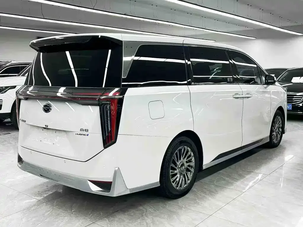GAC Motor Trumpchi M8 — фото 6