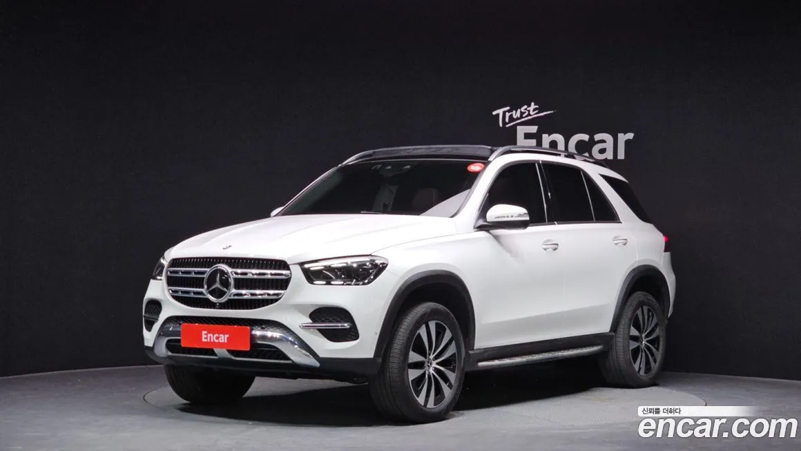 Mercedes-Benz GLE-Class — фото 1