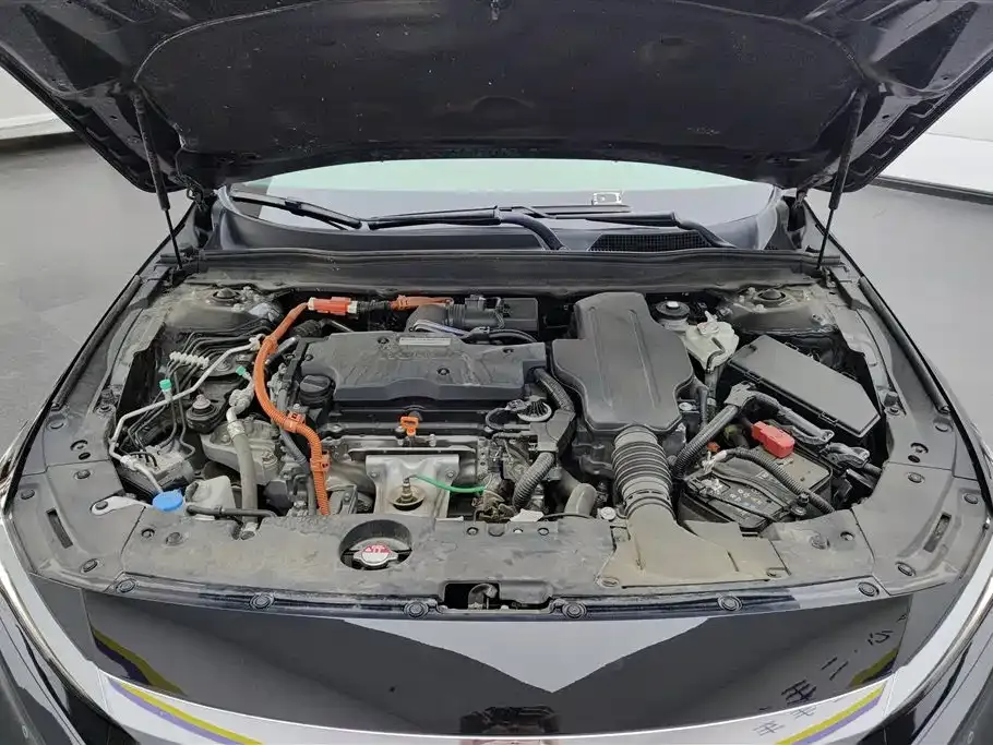 Honda Accord — фото 10