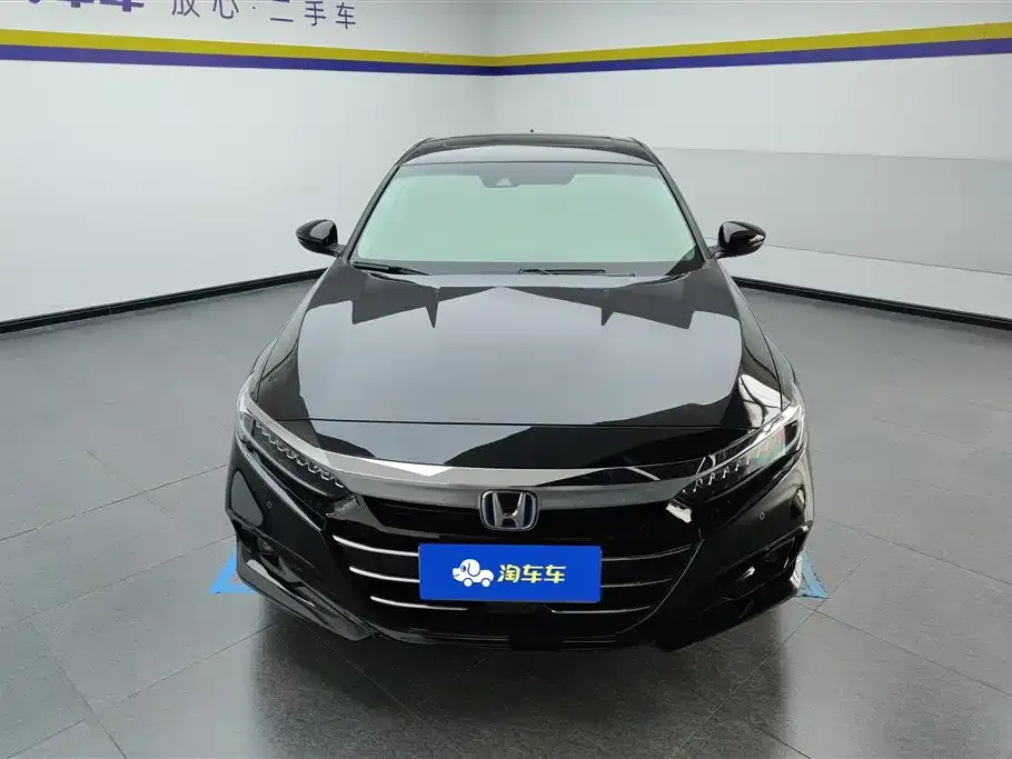 Honda Accord — фото 3
