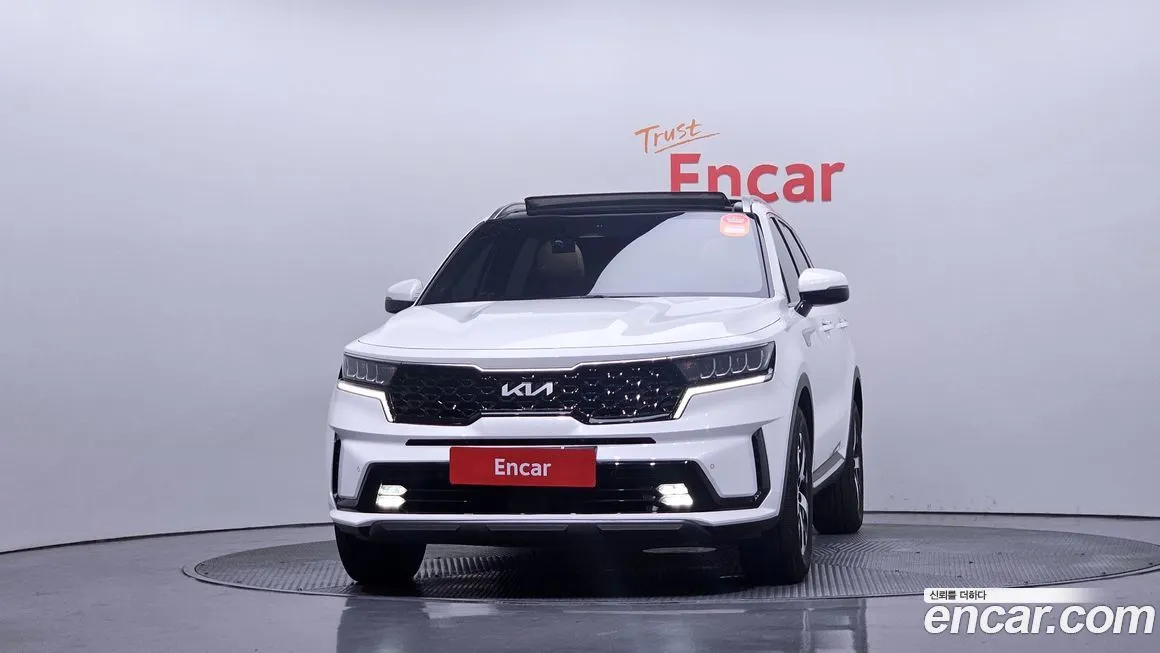 Kia Sorento — фото 6