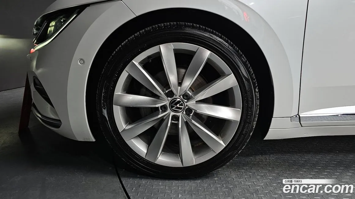 Volkswagen Arteon 2023 из KR, фото 9