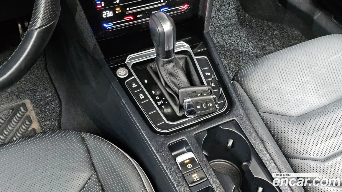 Volkswagen Arteon 2023 из KR, фото 10