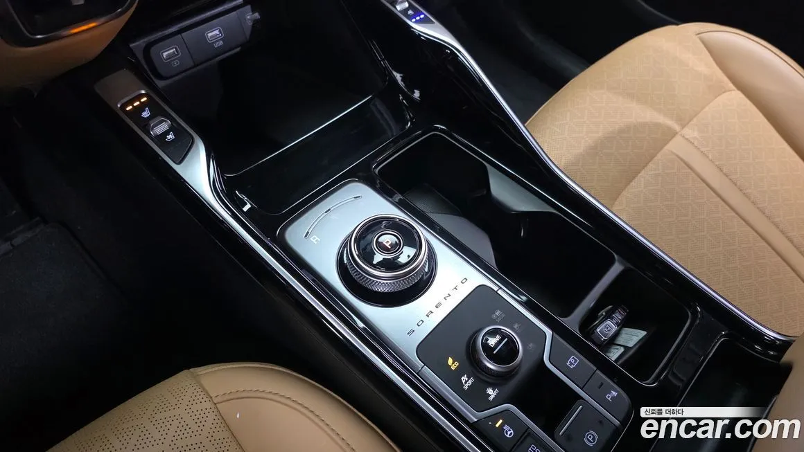 Kia Sorento — фото 6