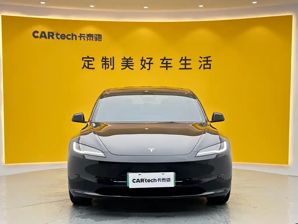 Tesla Model 3 — фото 2