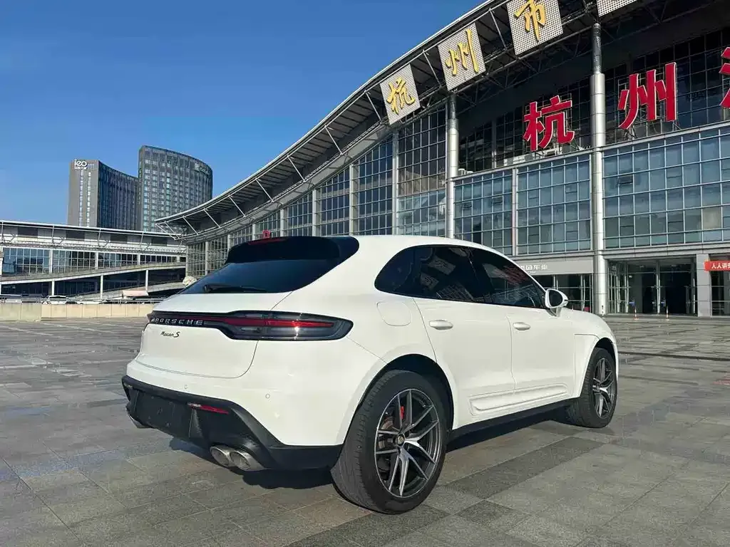 Porsche Macan — фото 2