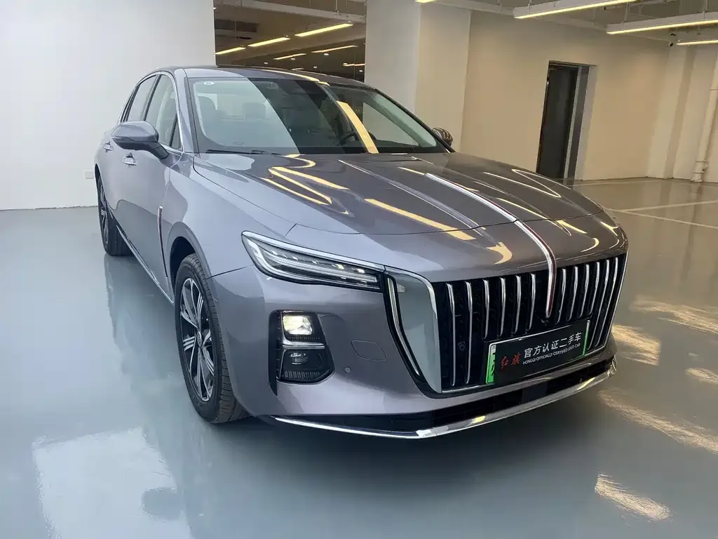 Hongqi H5 PHEV 2025 из CN, фото 9