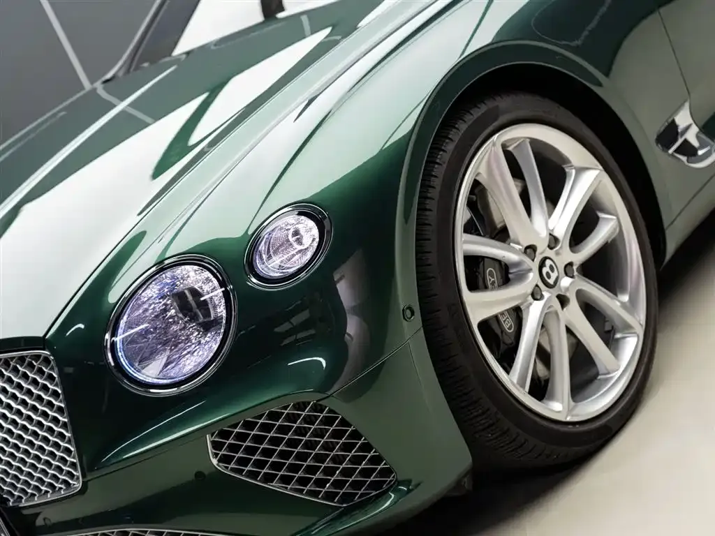 Bentley Continental — фото 6