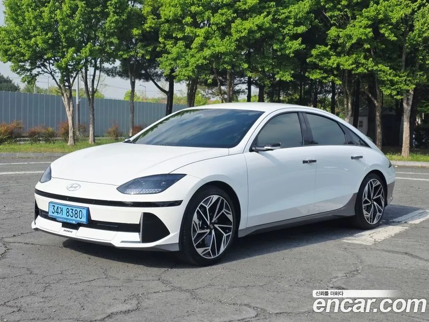 Hyundai Ioniq6 — фото 1