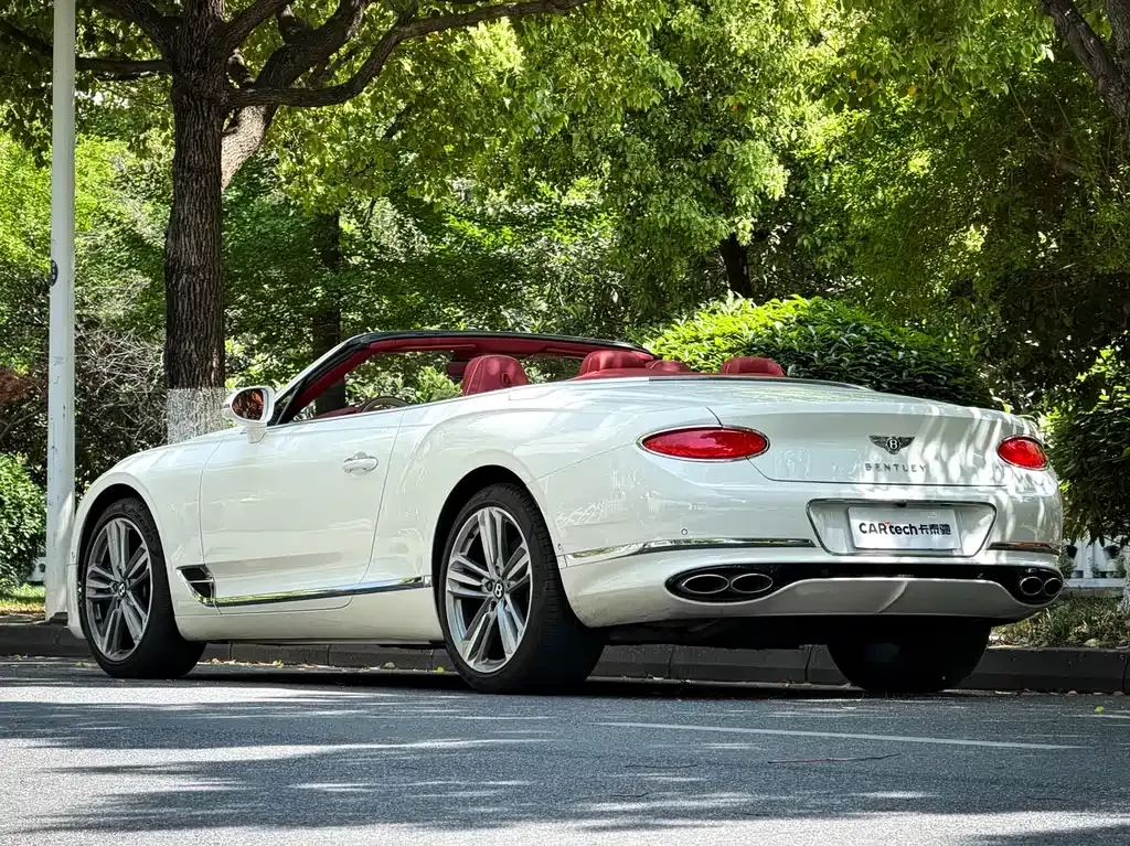 Bentley Continental — фото 8