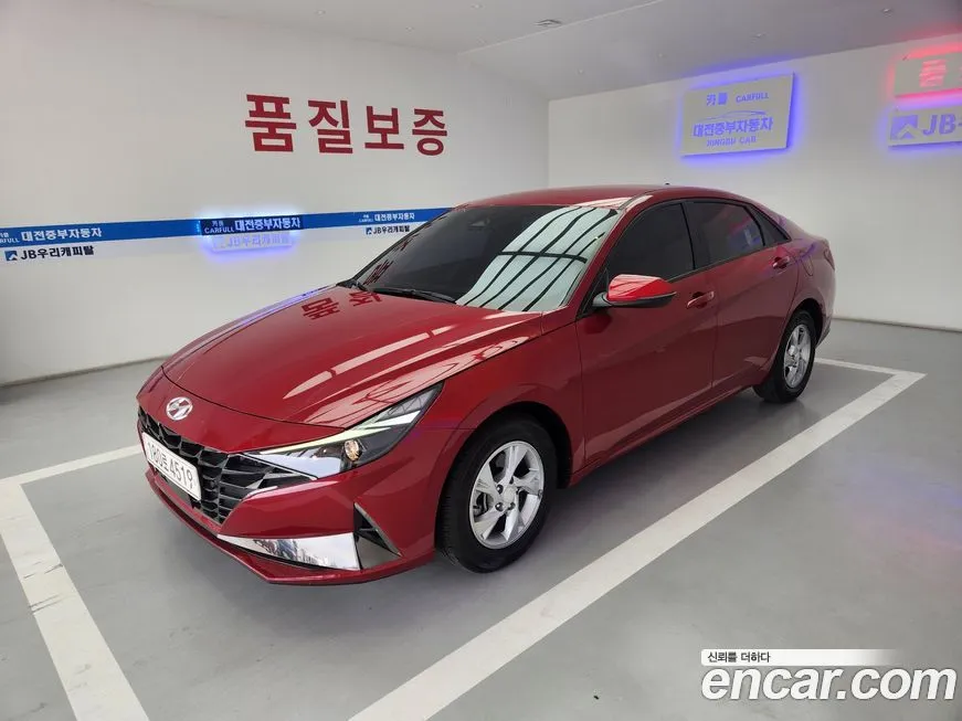 Hyundai AVANTE — фото 1