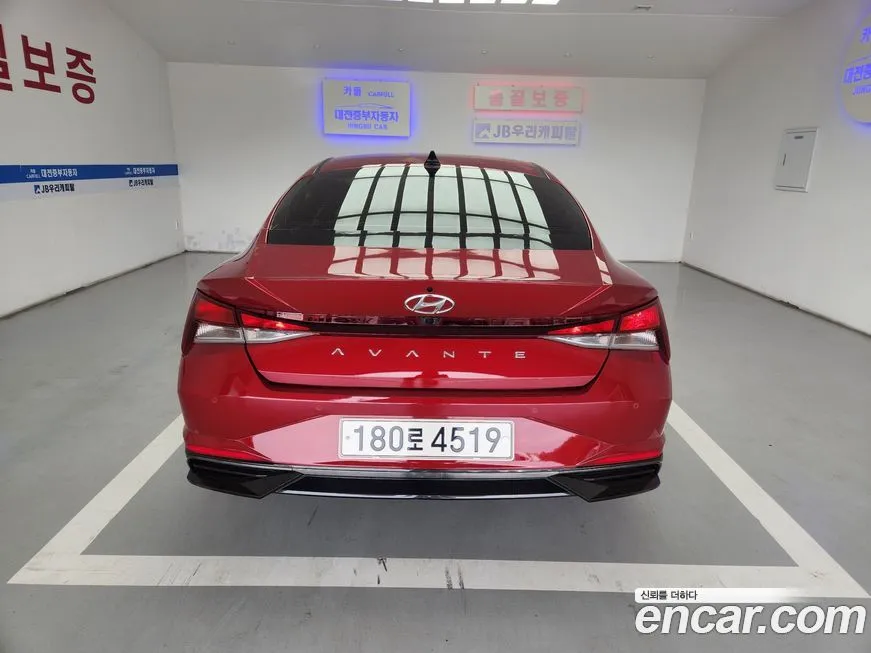 Hyundai AVANTE — фото 10