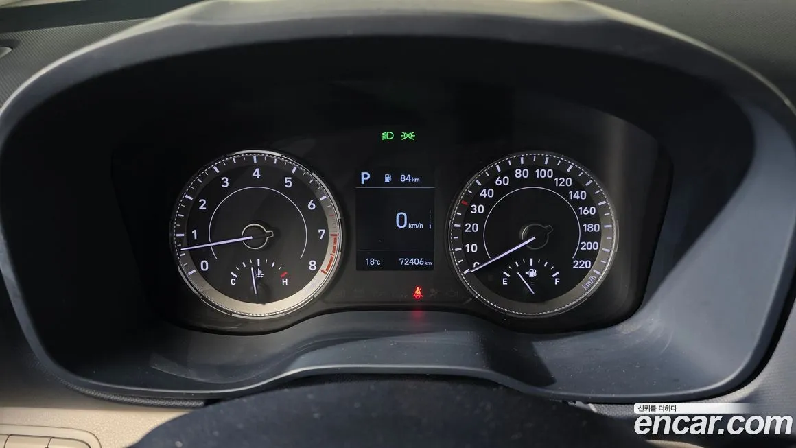 Hyundai Venue 2021 из KR, фото 8