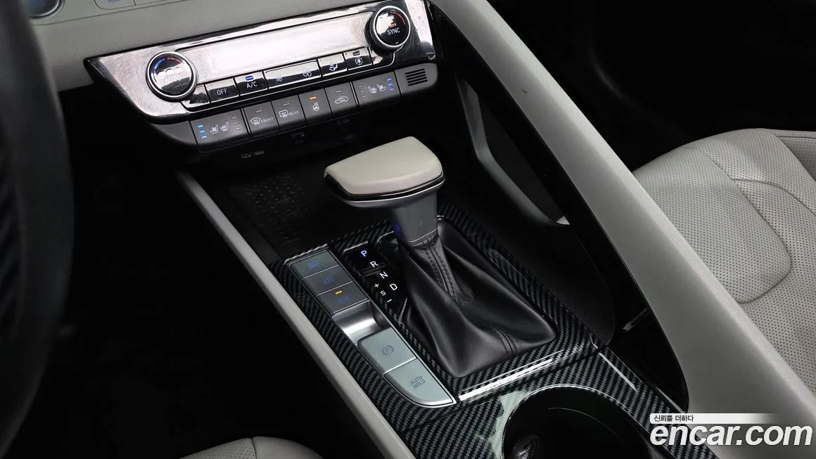 Hyundai AVANTE — фото 9