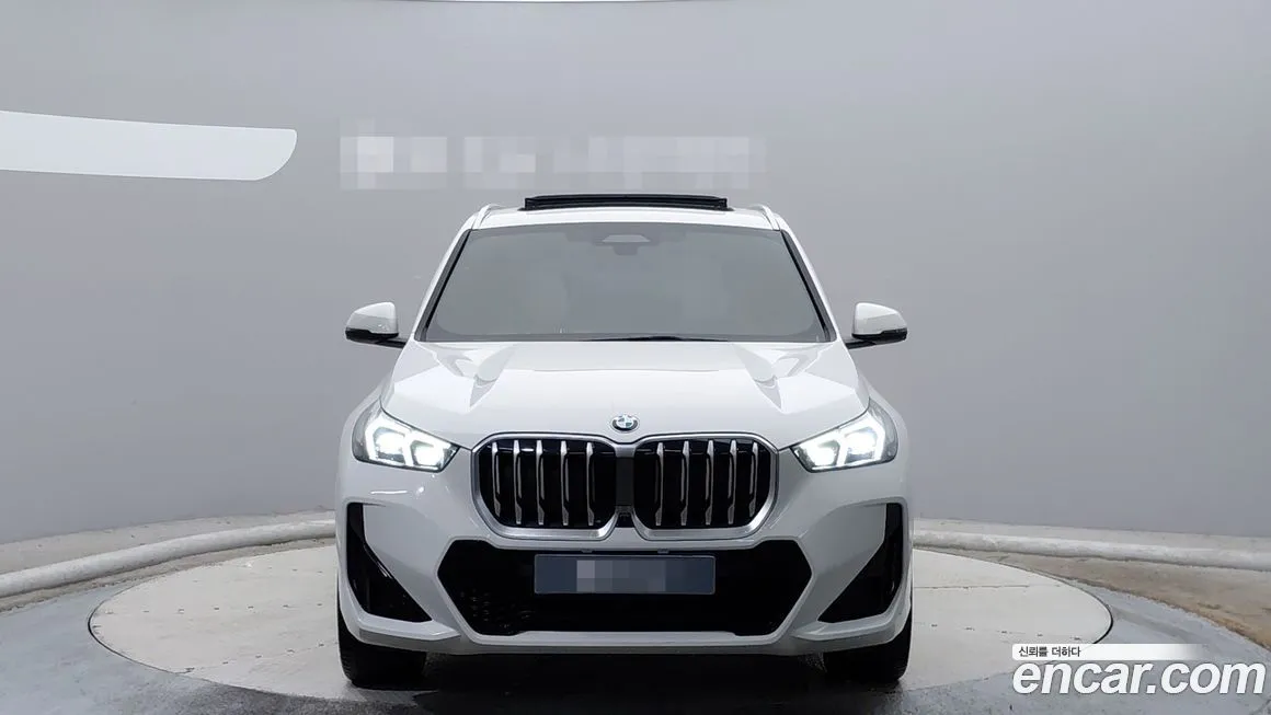 BMW X1 — фото 8
