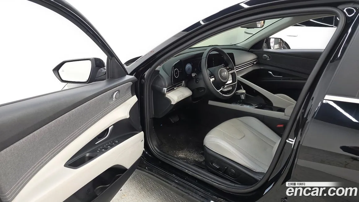 Hyundai AVANTE 2022 из KR, фото 9
