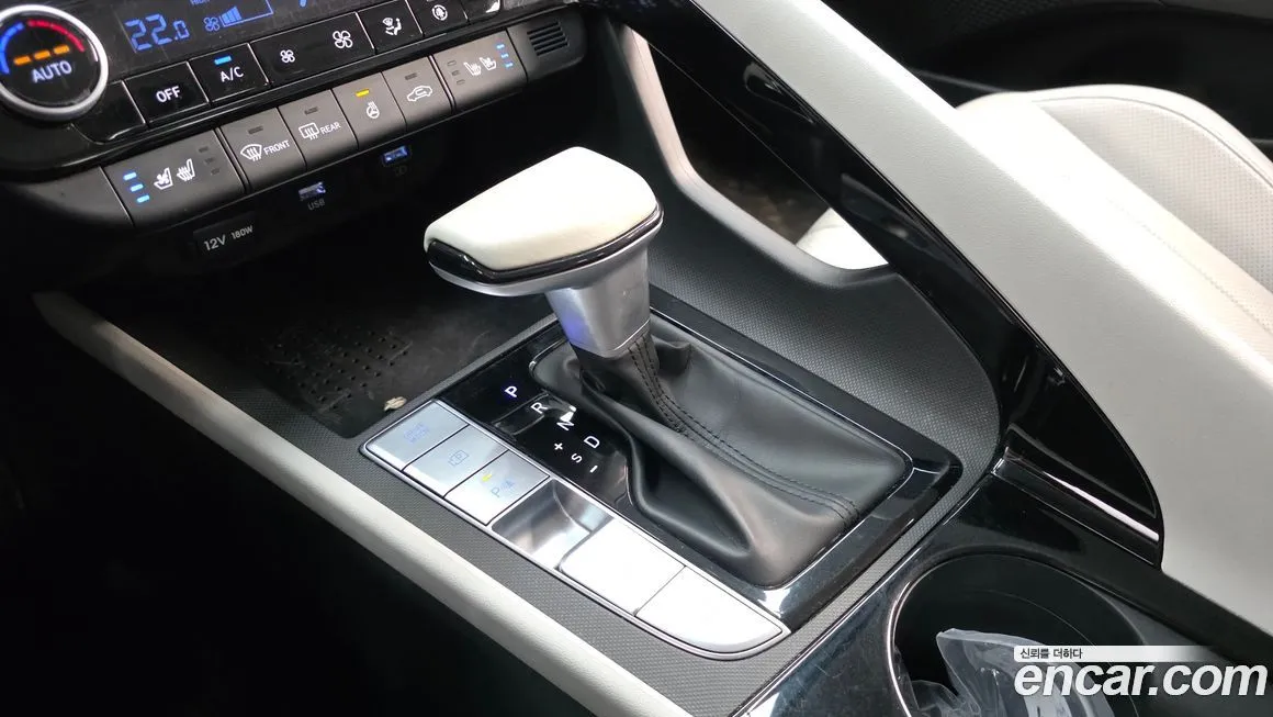 Hyundai AVANTE 2022 из KR, фото 10