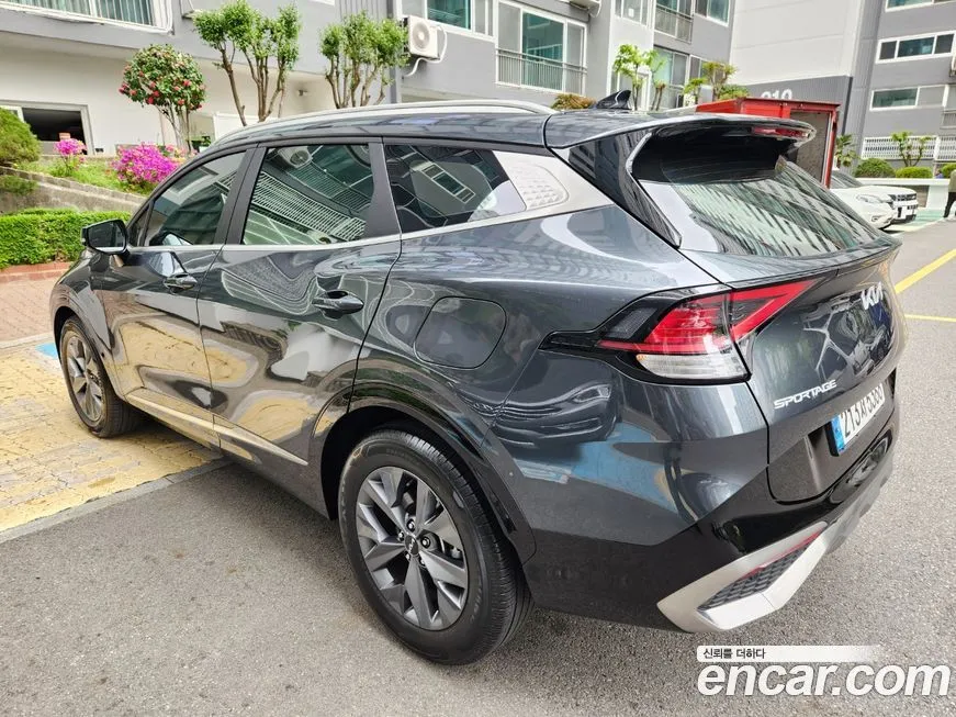 Kia Sportage — фото 6