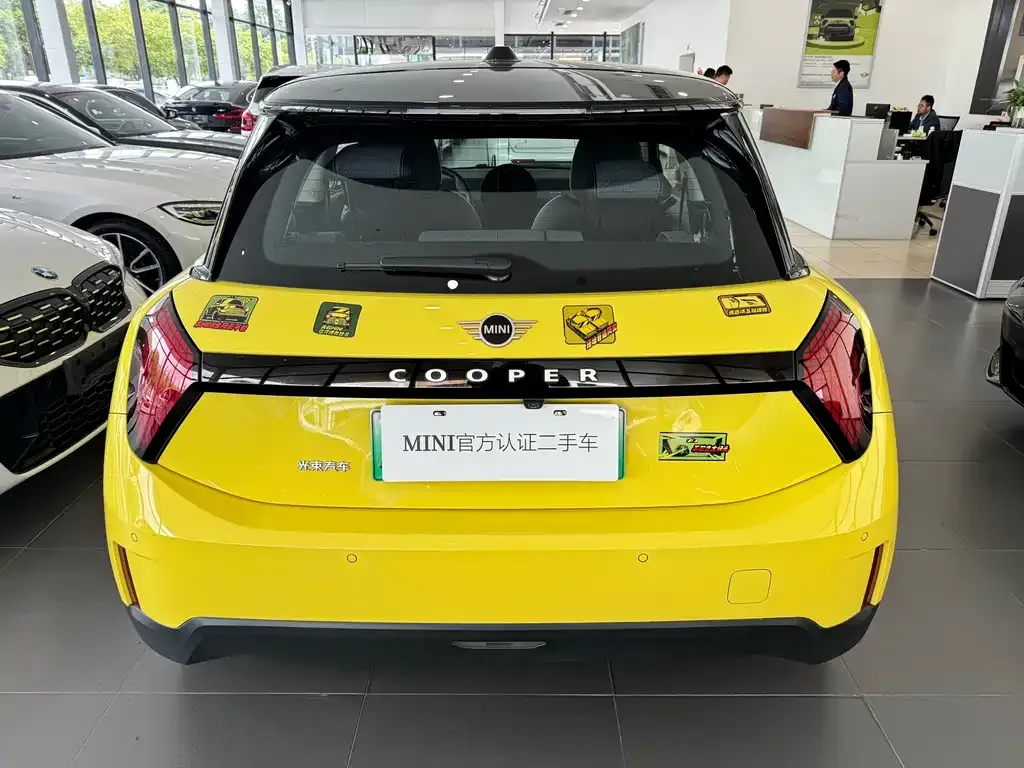 MINI Cooper EV 2024 из CN, фото 7