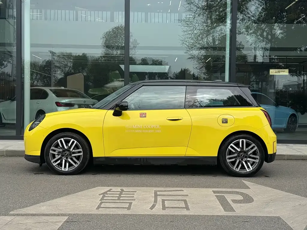 MINI Cooper EV 2024 из CN, фото 5