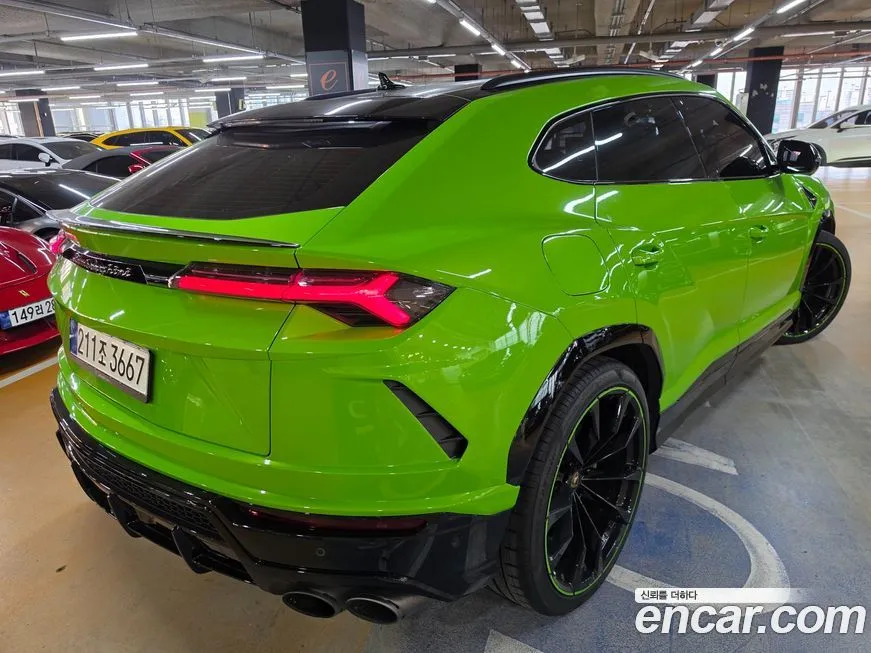 Lamborghini Urus 2021 из KR, фото 8