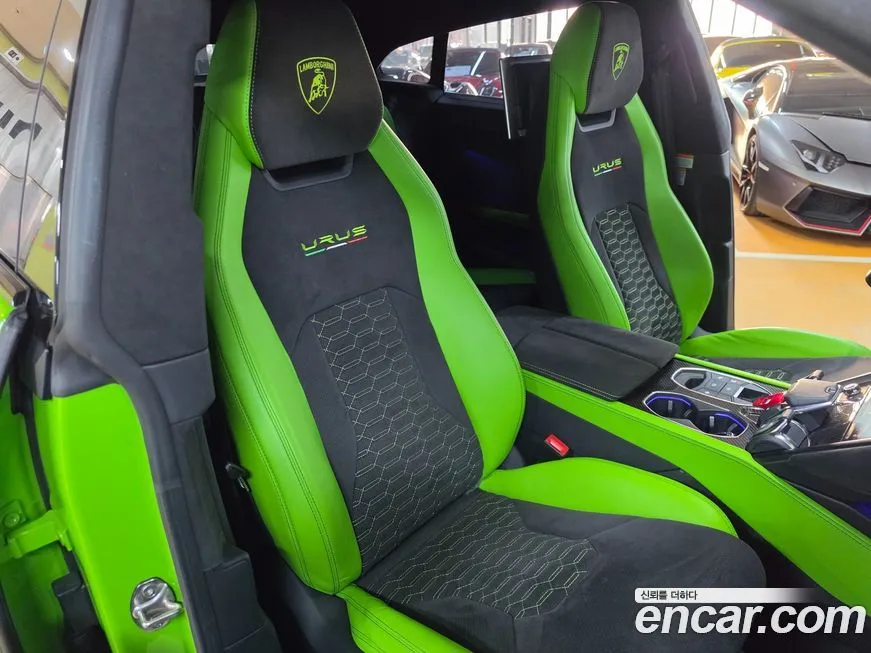 Lamborghini Urus 2021 из KR, фото 3