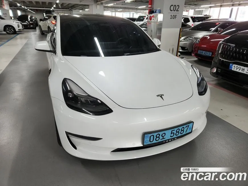 Tesla Model 3 — фото 6