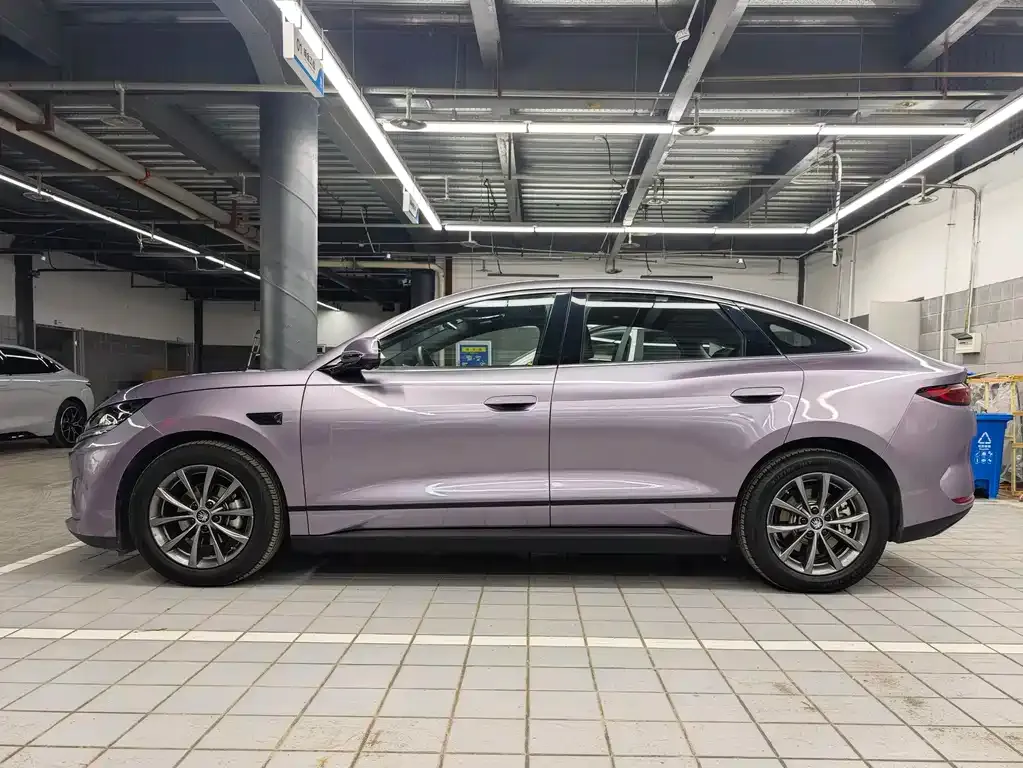 BYD Qin L — фото 4
