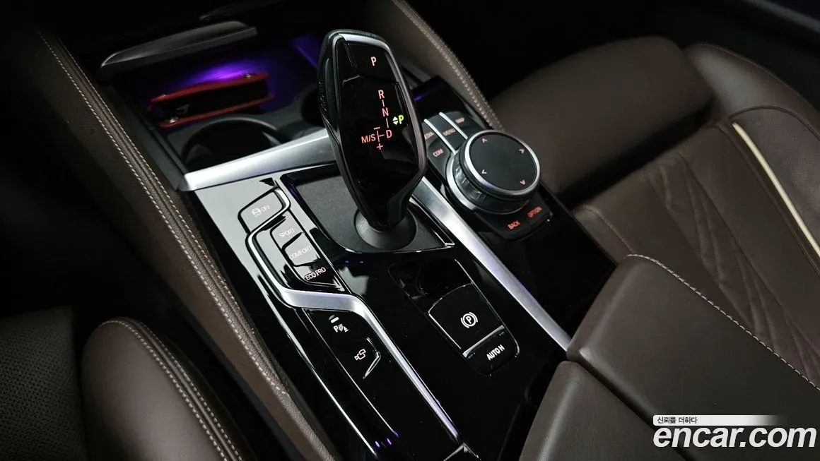 BMW 5-Series 2021 из KR, фото 9