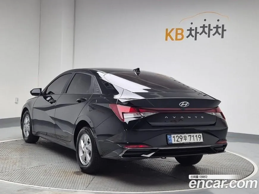 Hyundai AVANTE — фото 9