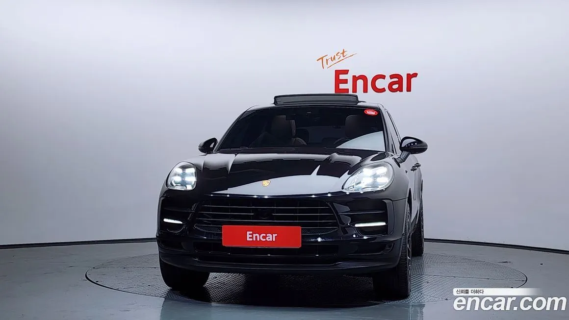 Porsche Macan 2021 из KR, фото 2