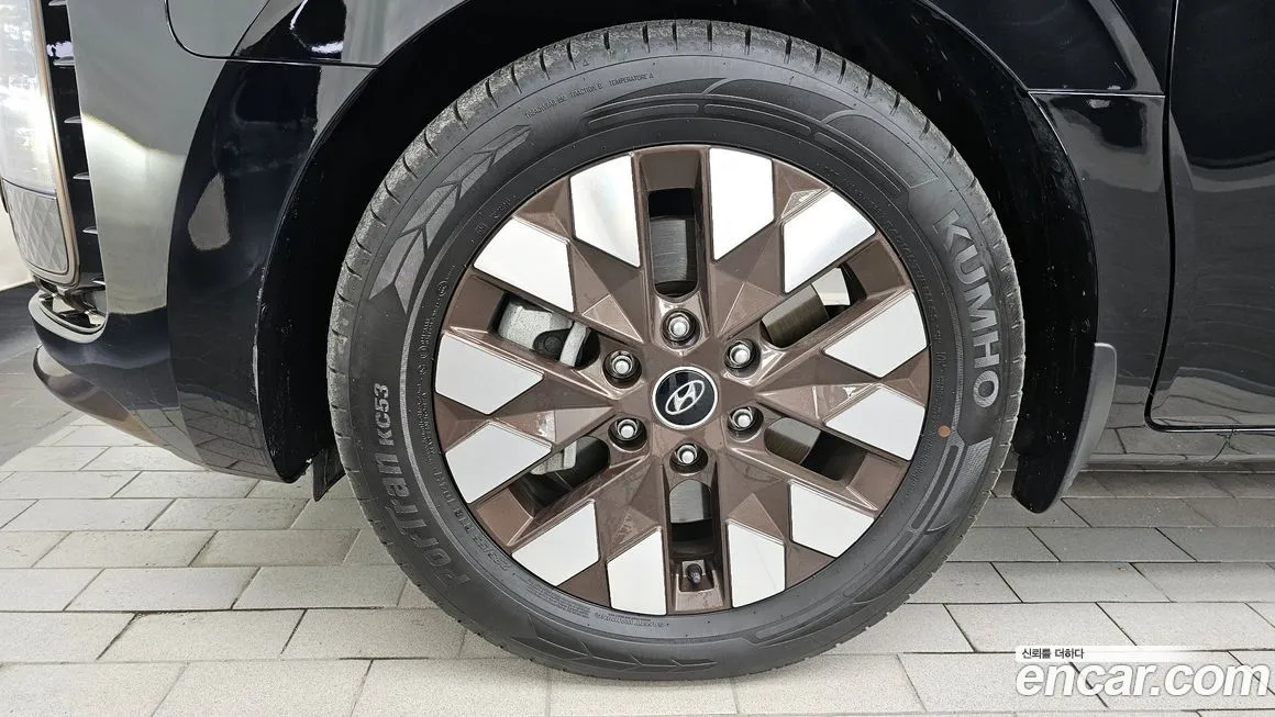 Hyundai Staria — фото 6