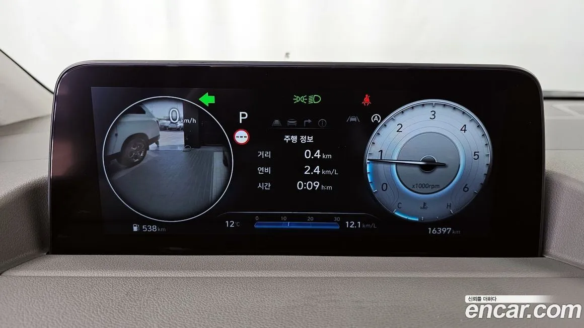 Hyundai Staria — фото 2