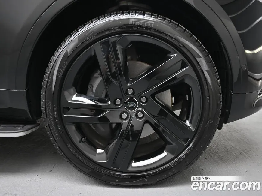 Land Rover Discovery 2025 из KR, фото 8