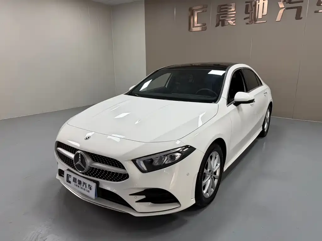Mercedes-Benz A-Class — фото 1