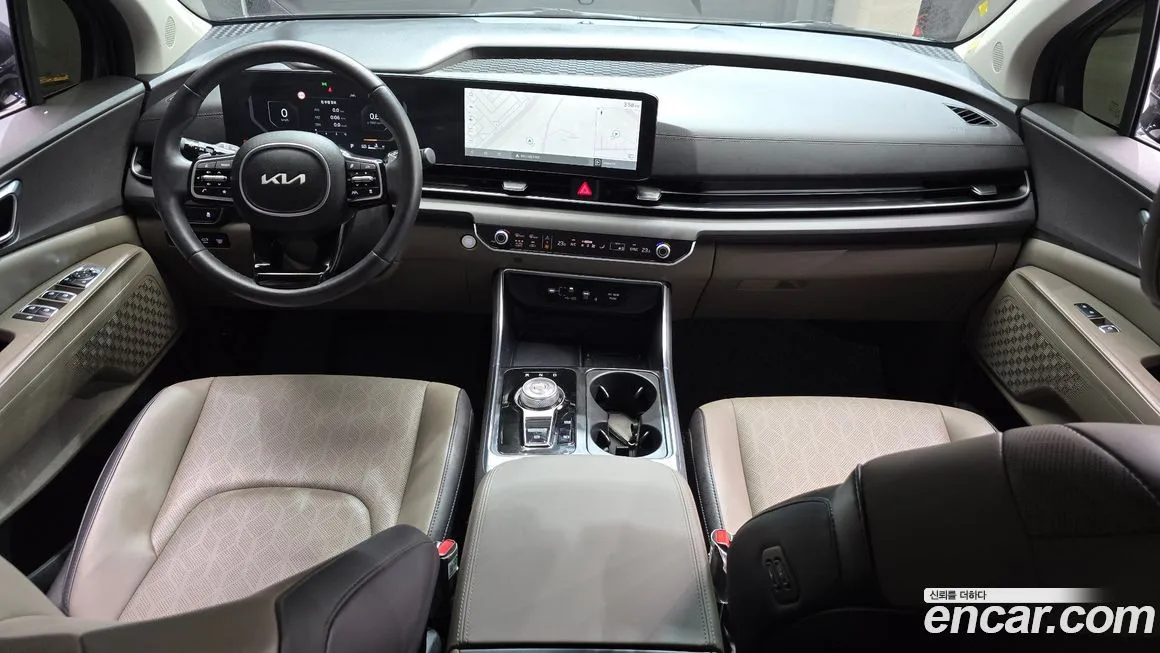 Kia Carnival — фото 3