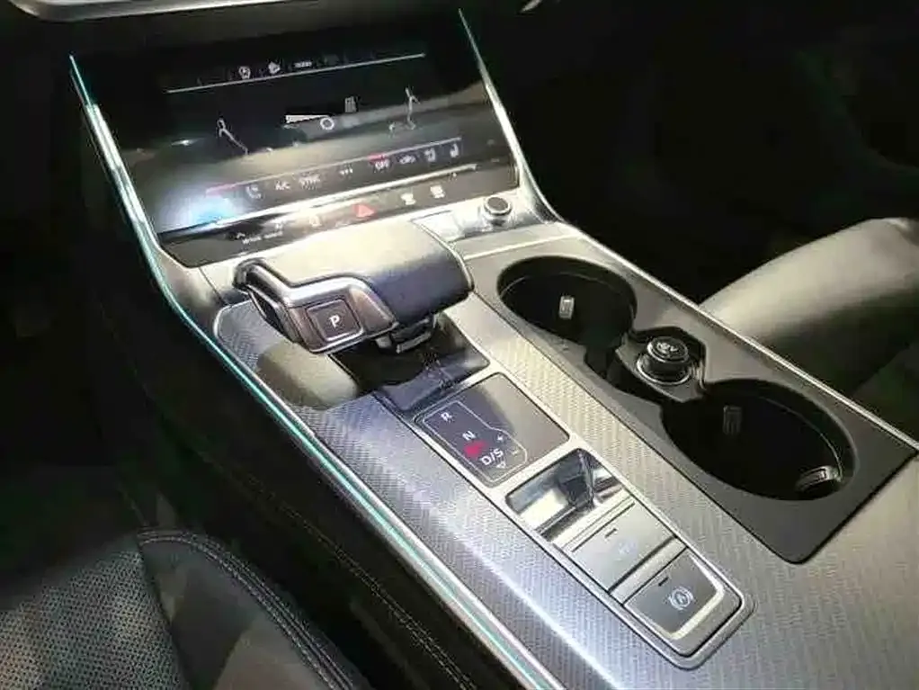 Audi A6 (Import) — фото 6