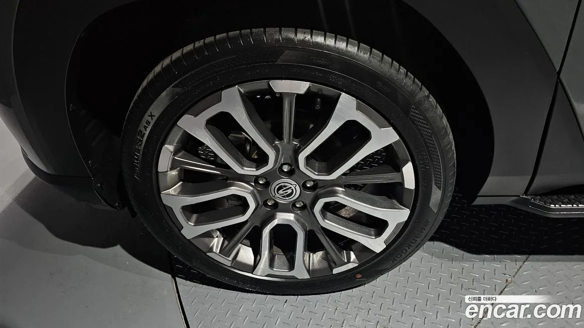 KG Mobility (Ssangyong) Torres — фото 4