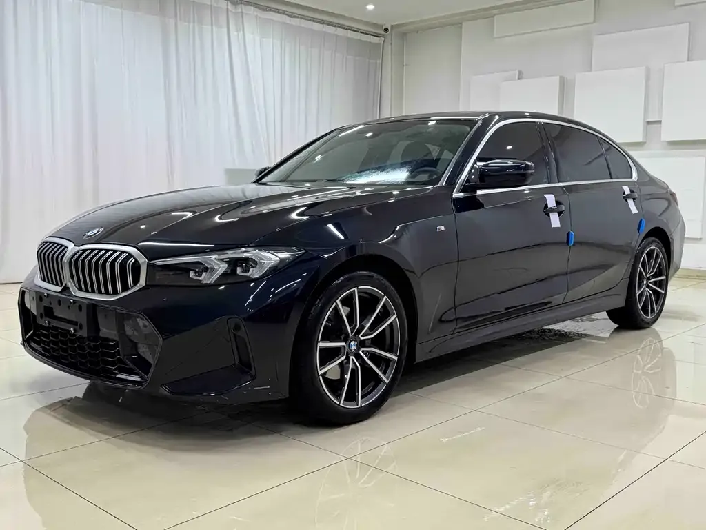 BMW 3 Series — фото 1
