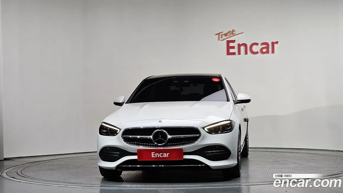 Mercedes-Benz C-Class — фото 10