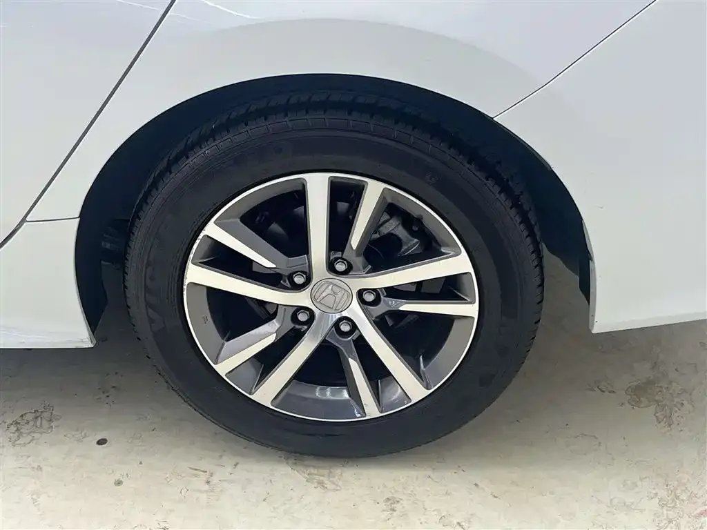 Honda Civic — фото 7